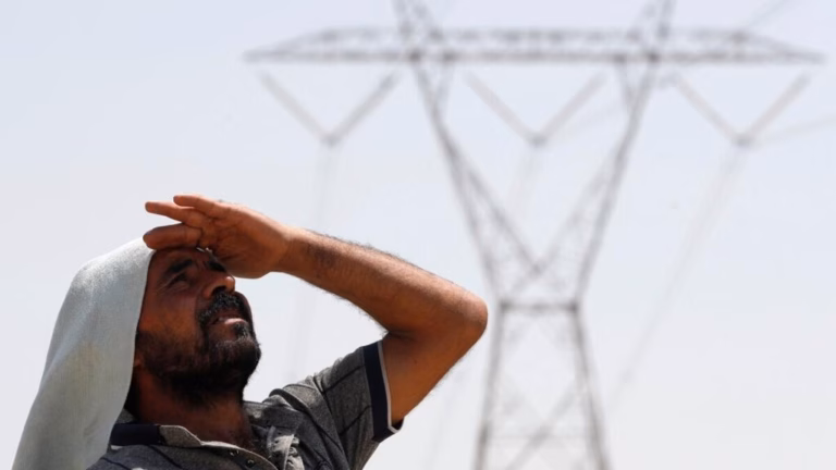 Iraq Experiences Widespread Power Failure Amidst Heatwave, Straining National Grid