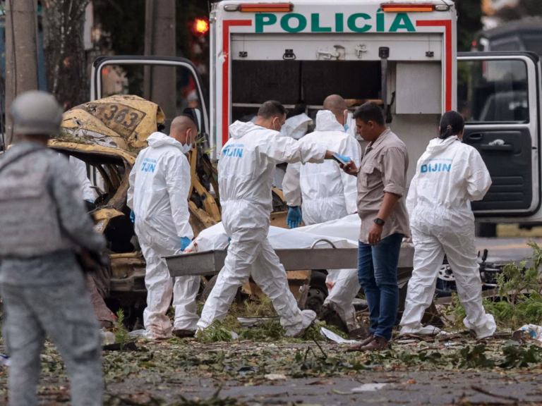 At least 18 individuals were fatally injured in a Colombian drone strike targeting a helicopter and a car bomb explosion, as reported by FARC News.