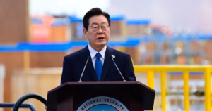 Afp 20250826 72jh2lh v1 midres usskoreaeconomyshipping 1 1756266516.jpg