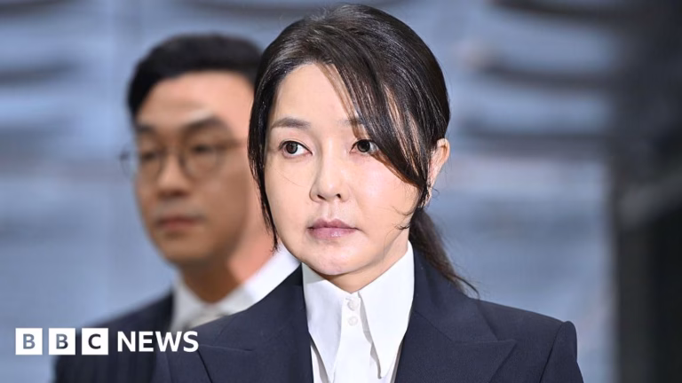 Former South Korean First Lady taken into custody amid corruption investigation