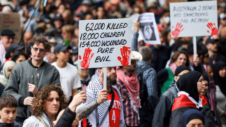 Australians Support Palestine Rally Following Tense Week with Israel | Global Updates