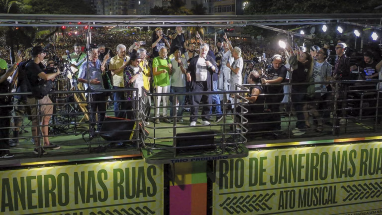 Large Crowds Rally in Brazil to Protest Efforts to Grant Ballot Access to Bolsonaro