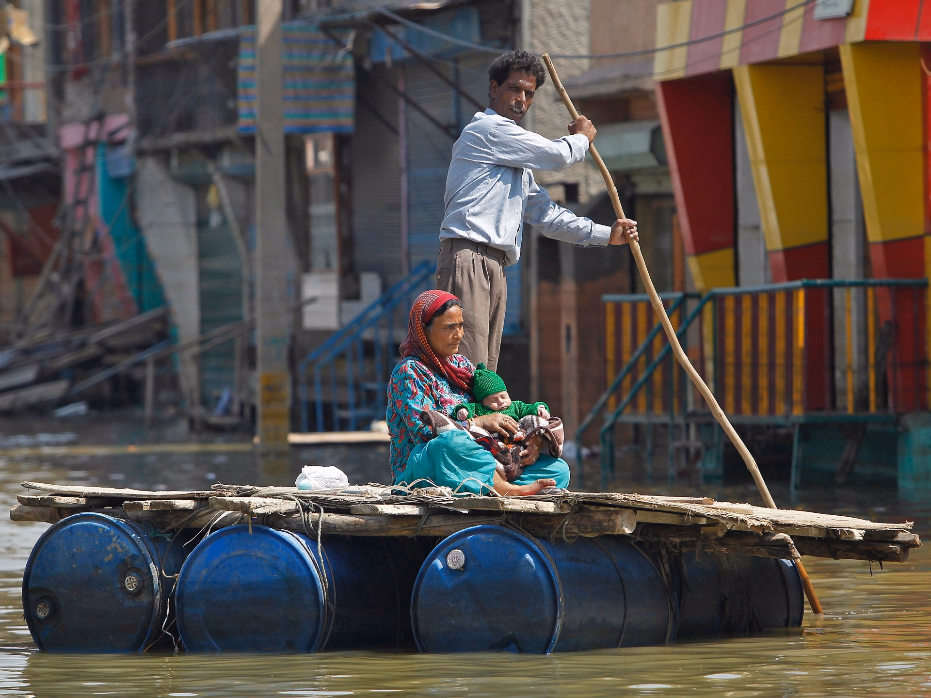 2014 09 20t120000z 498803591 gm1ea9k1mfi01 rtrmadp 3 southasia flood 1756451295.jpg