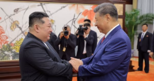 Kim and Xi Celebrate Strong Ties as North Korea Pledges Defense of China’s Interests | News on Xi Jinping