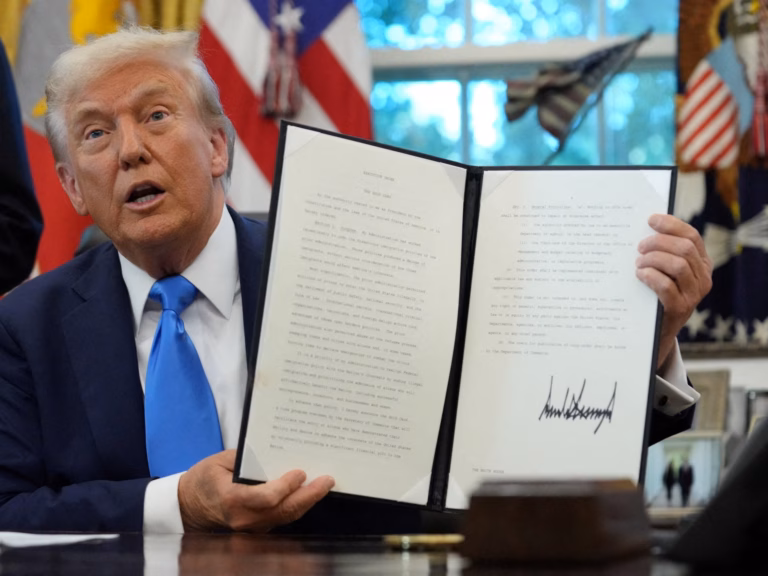 The United States announces a $100,000 charge for H-1B visas will not affect current holders, reports latest news.
