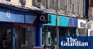 UK mobile stores faced with growing thefts, implement innovative security measure: locking shop doors for business continuity in the retail space.