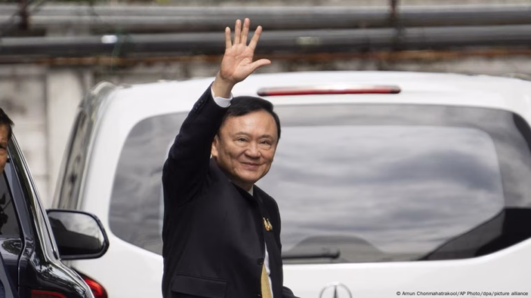 Thaksin Shinawatra steps down as Thai legislature chooses successor as prime minister – DW – 05/09/2025