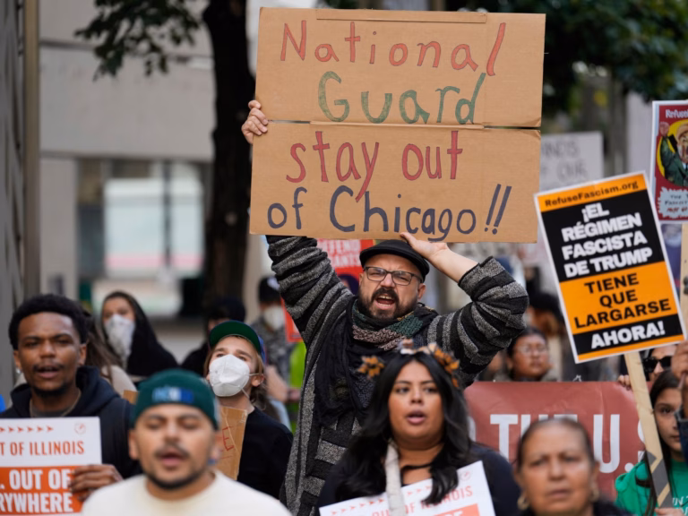 The president warns of conflict in response to widespread demonstrations against the government’s intensifying scrutiny in Chicago, according to the latest news on Donald Trump.
